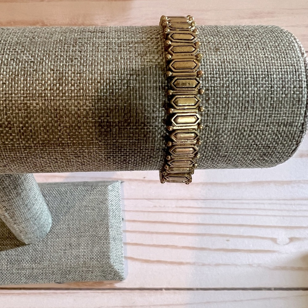 Plunder 8” Gold Stretch Morgan Bracelet